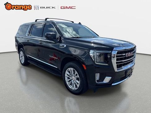 Used 2023 GMC Yukon XL SLT RWD image 1