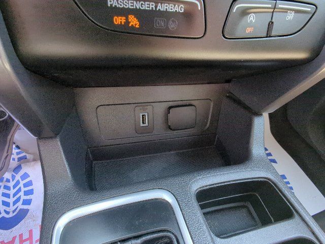 Used 2019 Ford Escape SE FWD image 17