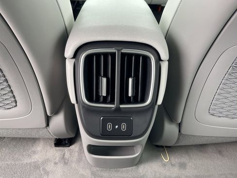 New 2025 Hyundai Ioniq 6 SEL image 15