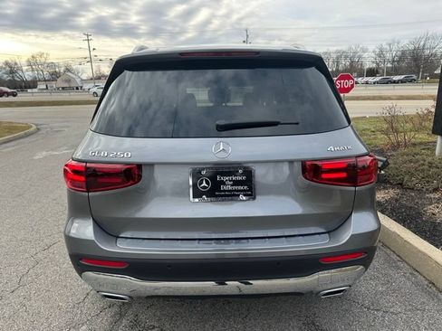 New 2026 Mercedes-Benz GLB 250 4MATIC image 4