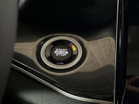 Used 2023 Jeep Grand Cherokee Altitude AWD/4WD image 26
