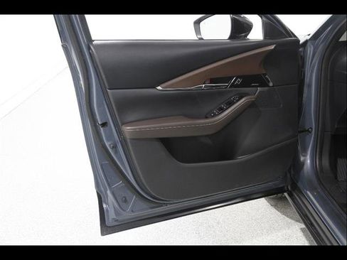 Certified 2023 MAZDA CX-30 2.5 Turbo w/ Premium Plus Pkg image 4