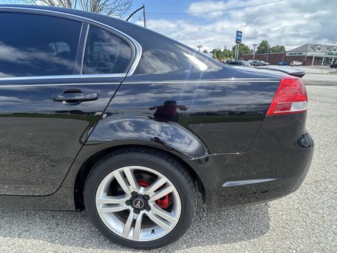 Used 2008 Pontiac G8 w/ Premium Package RWD image 12