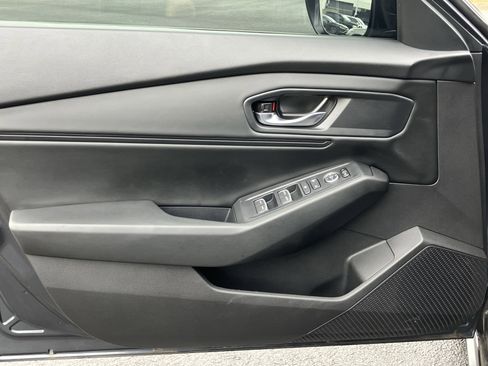 Used 2025 Honda Accord SE image 14