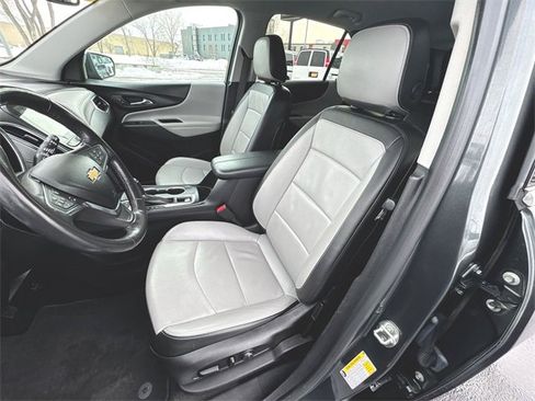Used 2019 Chevrolet Equinox Premier image 18