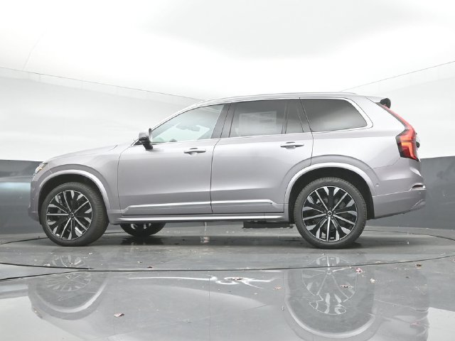 New 2026 Volvo XC90 B6 Plus w/ Protection Package Premier AWD/4WD image 42