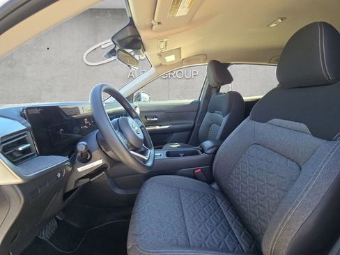 New 2026 Nissan Kicks SV image 19