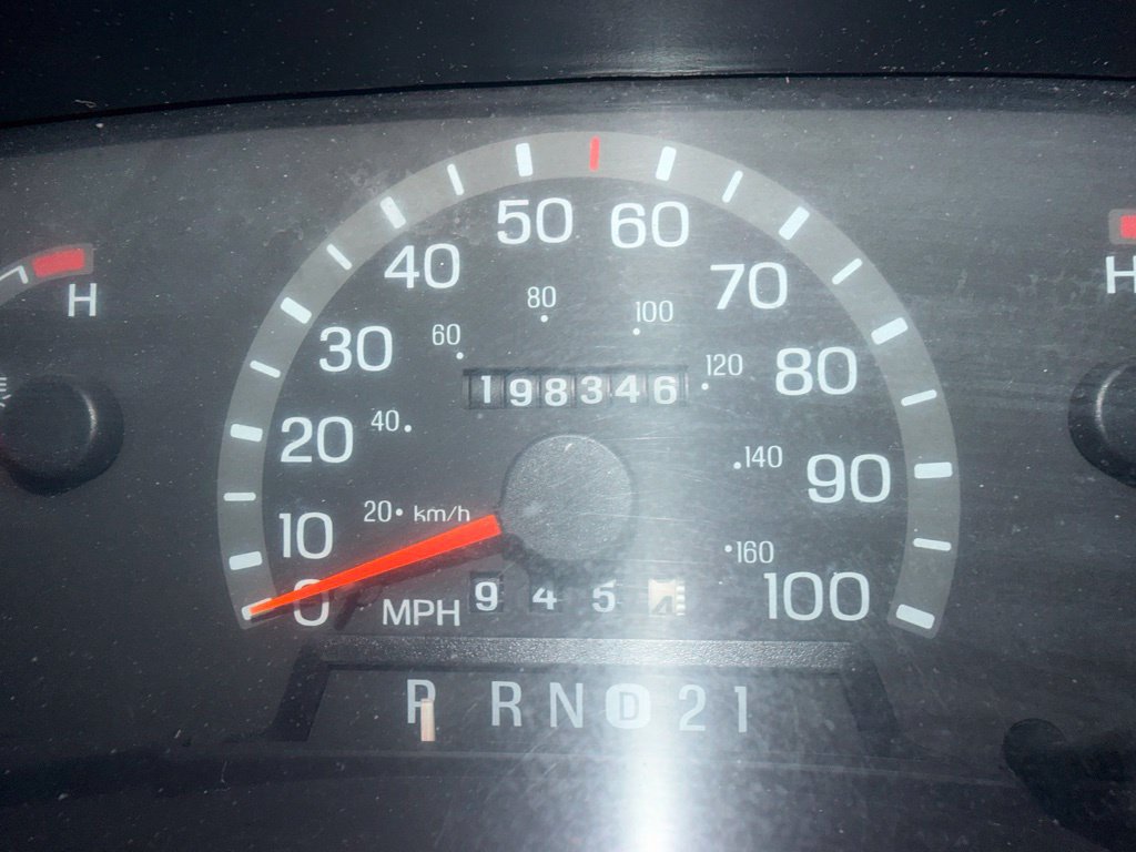 Used 1997 Ford E-150 and Econoline 150 RWD image 7