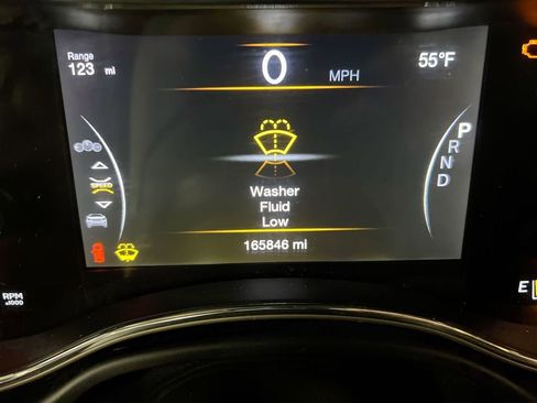 Used 2016 Jeep Grand Cherokee Laredo w/ Quick Order Package 23E image 13