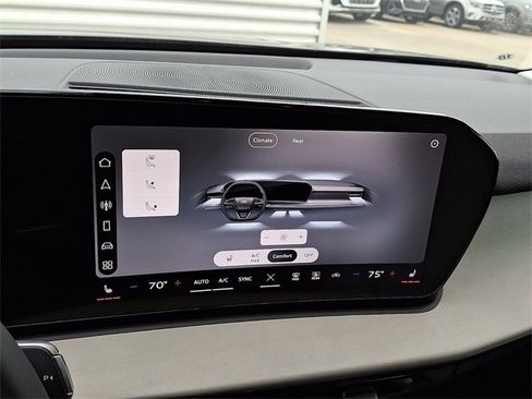 New 2026 Audi Q3 quattro 2.0T image 17