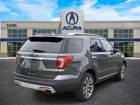 Used 2017 Ford Explorer Platinum AWD/4WD image 5