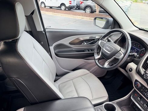 Used 2021 GMC Terrain SLT AWD/4WD image 13