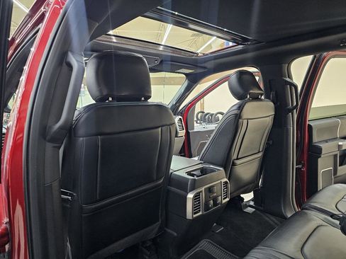 Used 2018 Ford F150 Platinum w/ Equipment Group 701A Luxury image 25