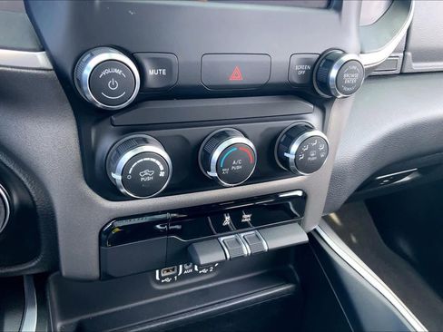 Used 2022 RAM 1500 Big Horn image 31