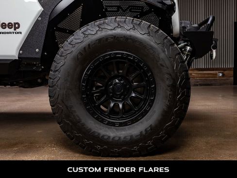 Used 2021 Jeep Gladiator Rubicon image 11