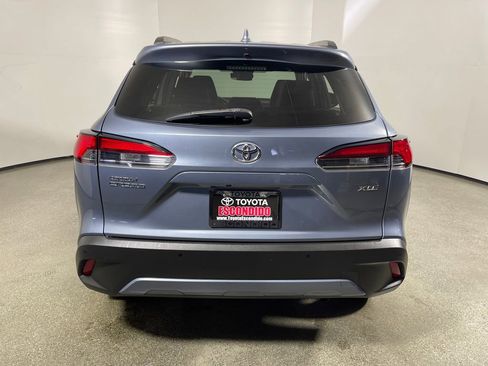 Certified 2024 Toyota Corolla Cross XLE FWD image 4