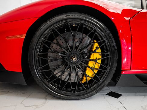 Used 2016 Lamborghini Aventador LP 750-4 Superveloce image 17