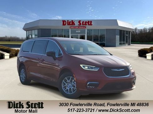 New 2026 Chrysler Pacifica Select FWD image 1