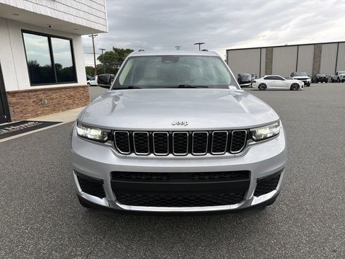 Used 2021 Jeep Grand Cherokee L Limited AWD/4WD image 10