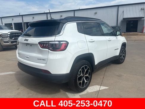 Used 2025 Jeep Compass Limited AWD/4WD image 5