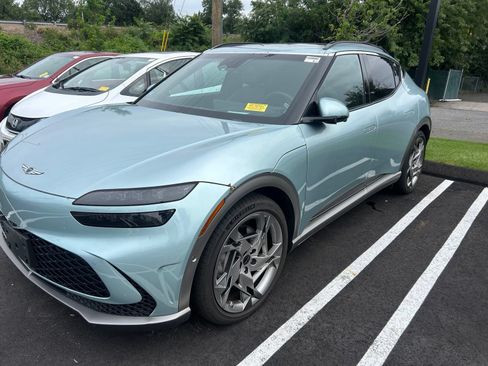 Used 2023 Genesis GV60 Performance AWD/4WD image 3