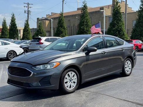 Used 2020 Ford Fusion S FWD image 7