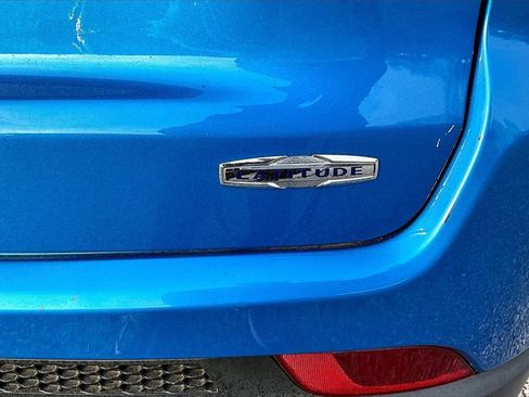 Used 2018 Jeep Compass Latitude w/ Popular Equipment Group image 8