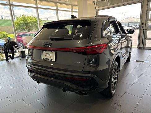 New 2026 Audi Q5 Premium Plus AWD/4WD image 7