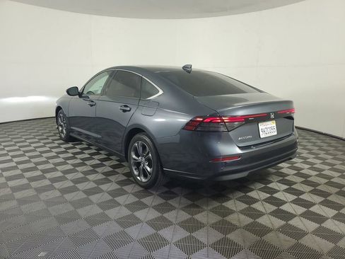 Used 2023 Honda Accord EX image 5