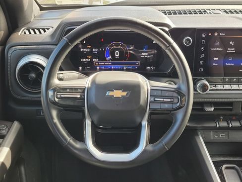 Used 2024 Chevrolet Colorado LT w/ LT Convenience Package RWD image 11