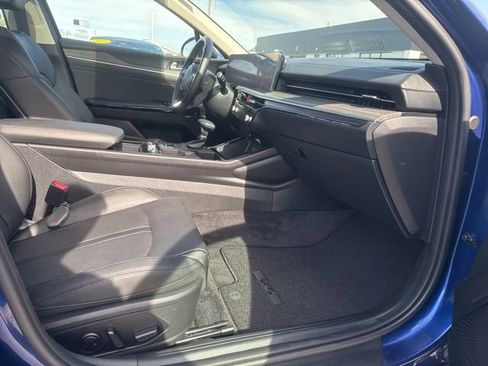Used 2025 Kia K5 EX FWD image 15