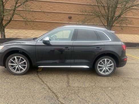 Used 2023 Audi SQ5 Premium Plus image 12