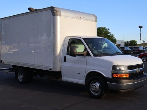 Used 2021 Chevrolet Express 3500 w/ Power Convenience Package RWD image 7