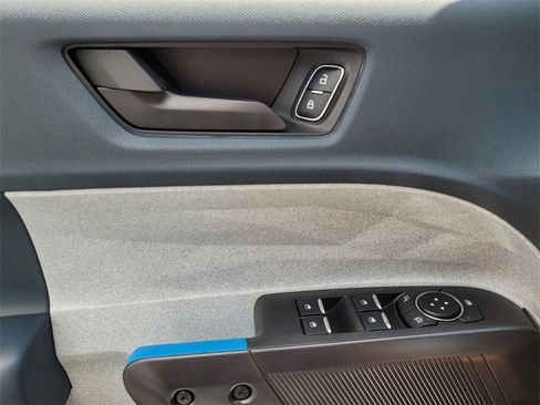 New 2025 Ford Maverick XLT w/ XLT Luxury Package image 26