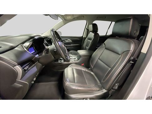 Used 2021 Chevrolet Traverse LT AWD/4WD image 12