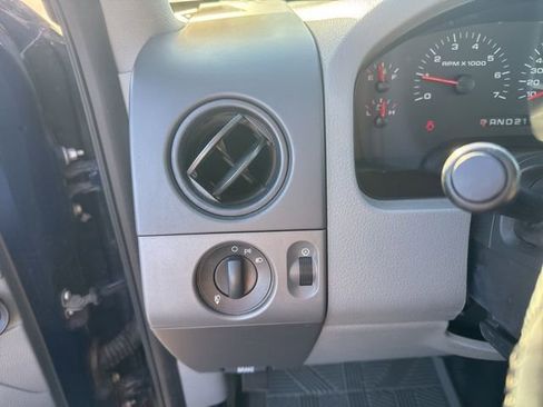 Used 2008 Ford F150 STX image 12