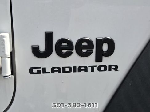 Used 2020 Jeep Gladiator Sport w/ Quick Order Package 24S AWD/4WD image 18