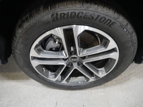 New 2026 Audi Q5 Premium Plus image 15