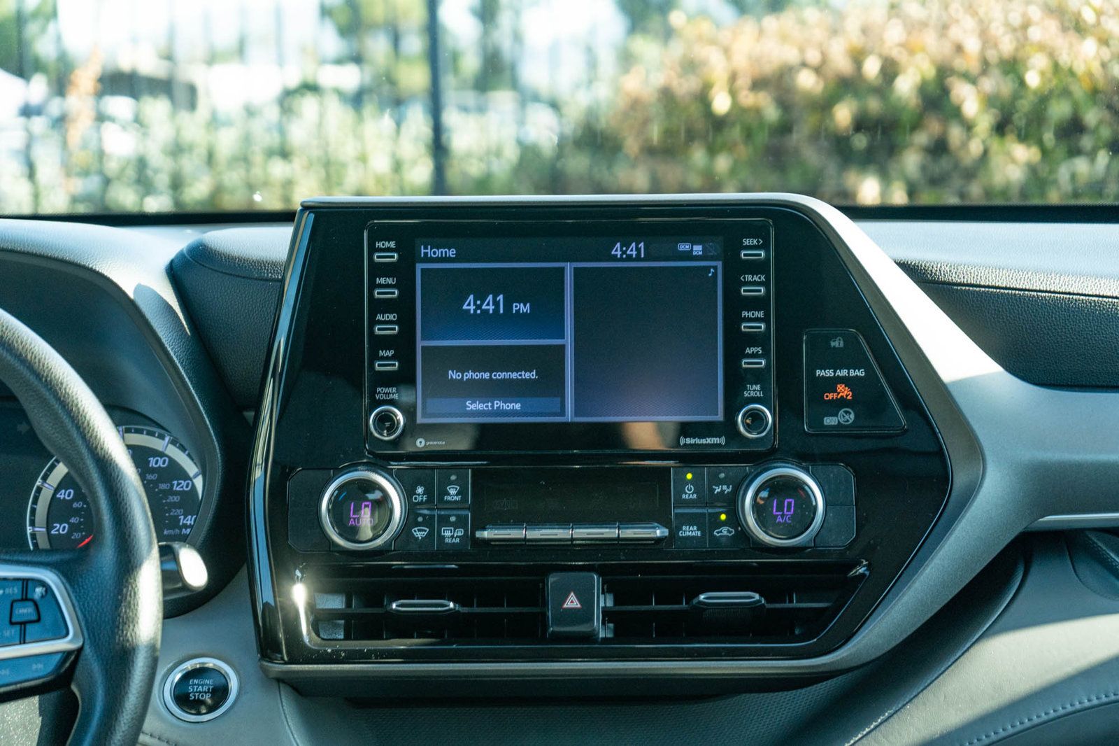 Certified 2021 Toyota Highlander L FWD image 20