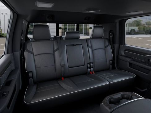 New 2026 RAM 3500 Laramie AWD/4WD image 15