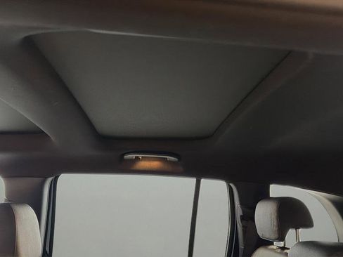 Used 2022 Mercedes-Benz GLB 250 4MATIC image 18