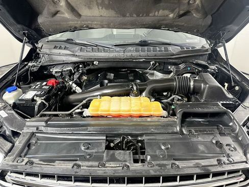 Used 2018 Ford F150 XLT w/ Equipment Group 302A Luxury AWD/4WD image 28