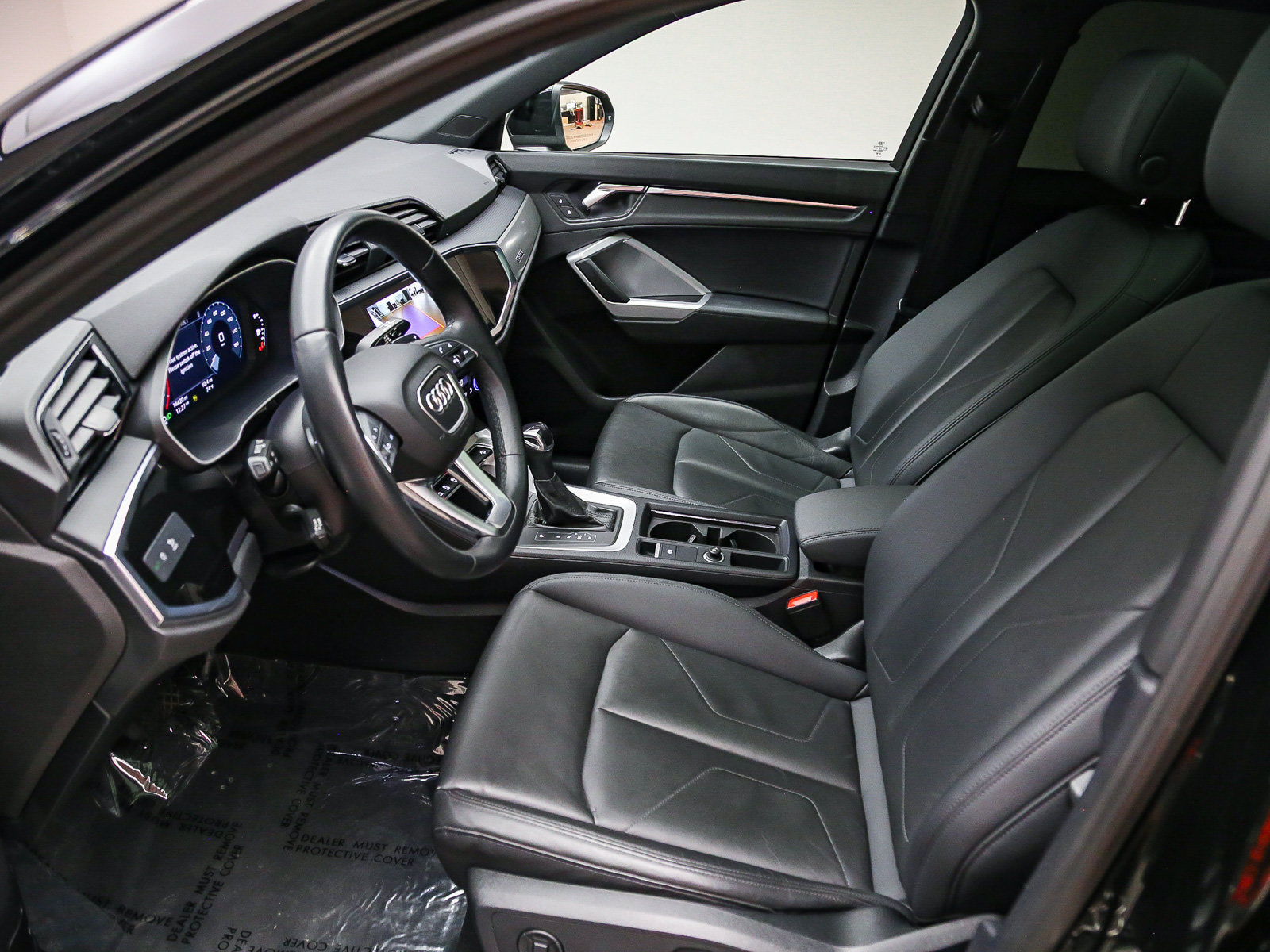 Certified 2023 Audi Q3 2.0T Premium w/ Convenience Package AWD/4WD image 19