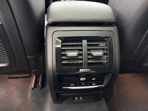 Used 2022 BMW X3 xDrive30i w/ Convenience Package AWD/4WD image 39