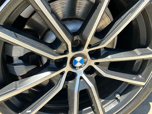 Certified 2022 BMW 330i xDrive Sedan w/ Premium Package AWD/4WD image 33