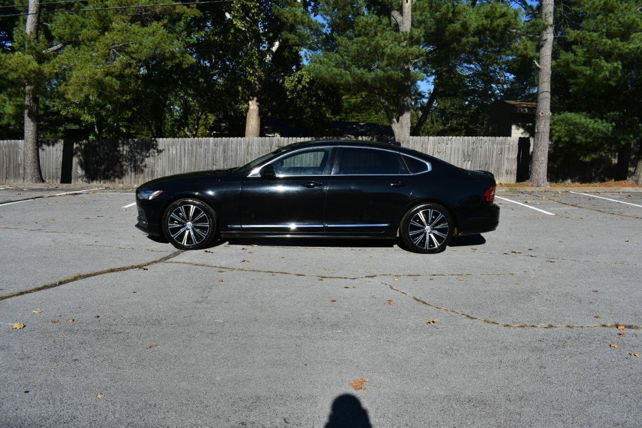 Used 2023 Volvo S90 B6 Plus AWD/4WD image 3