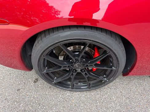 Used 2005 Chevrolet Corvette Coupe w/ Preferred Equipment Group RWD image 48