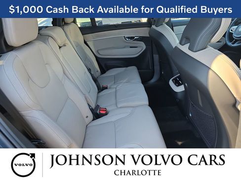 New 2026 Volvo XC90 B6 Ultra w/ Lounge Package AWD/4WD image 16