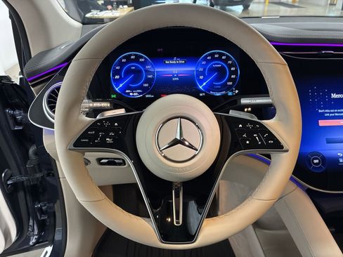 Used 2025 Mercedes-Benz EQS 450+ 4MATIC SUV image 9