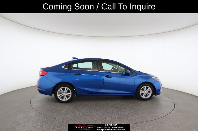 Used 2018 Chevrolet Cruze LT w/ Convenience Package FWD image 21